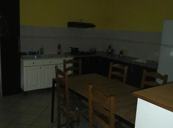 5 Couchages 35mn Du Luxembourg 公寓