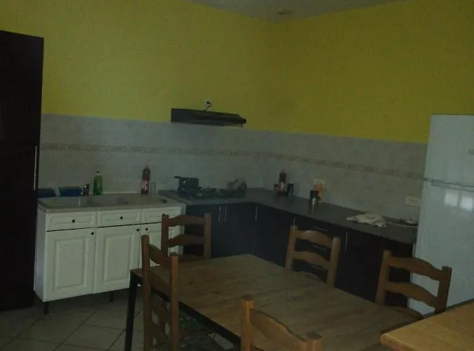 5 Couchages 35mn Du Luxembourg 公寓